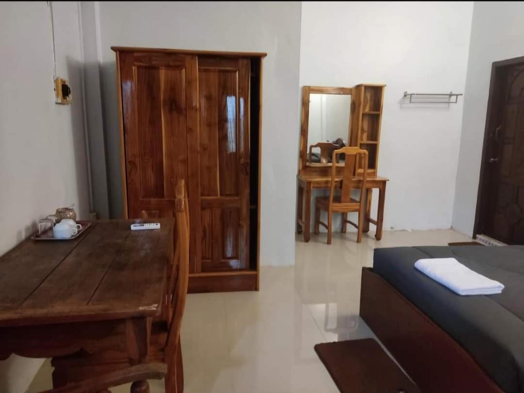 Erawan Guesthouse Pakse Εξωτερικό φωτογραφία
