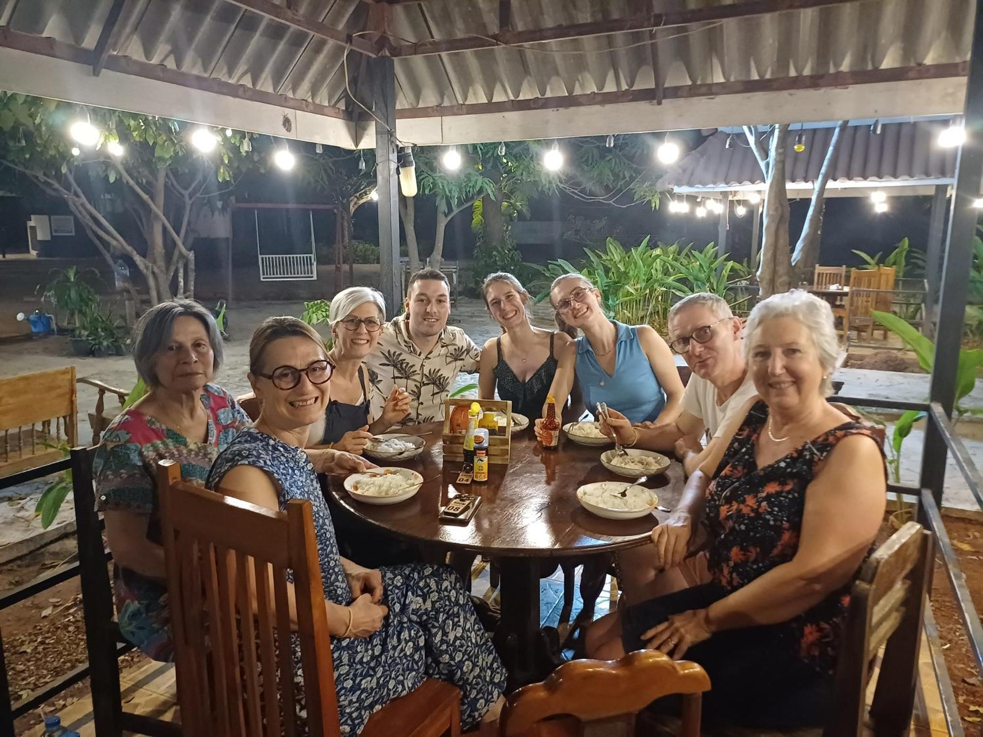 Erawan Guesthouse Pakse Εξωτερικό φωτογραφία